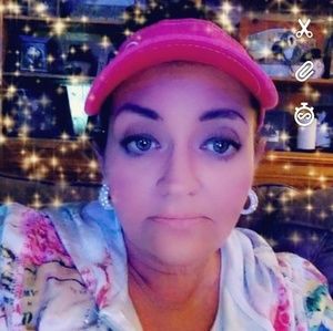 Meet your Posher, Katrina